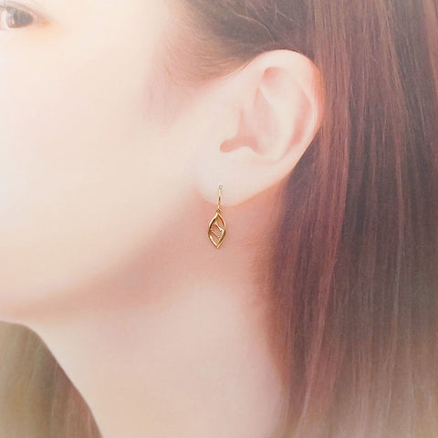 K10 フックピアス