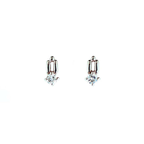 Pt900 ダイアモンド ピアス 《4月誕生石》