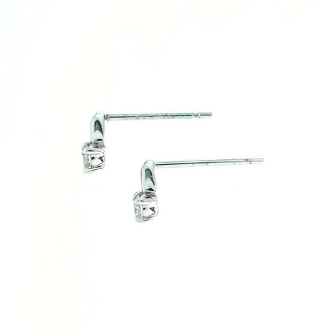 Pt900 ダイアモンド ピアス 《4月誕生石》