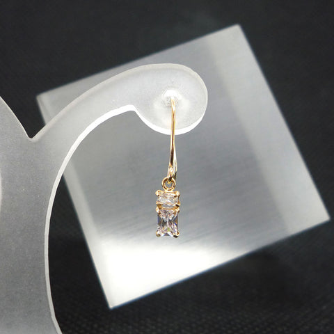 K10 キュービックジルココニア(CZ) フックピアス