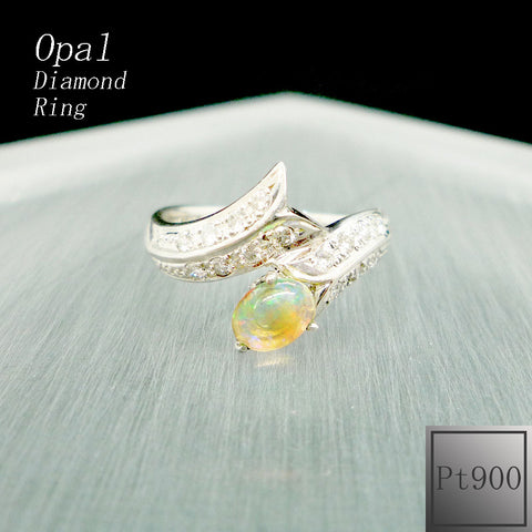Pt900 オパール リング 《10月誕生石》