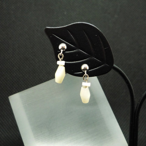 K14WG シェル ピアス