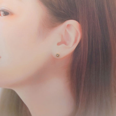 K10PG　キュービックジルコニア(CZ)　ハート　ピアス